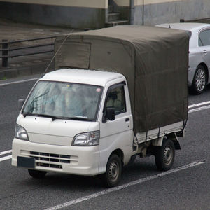 四日市で営業している河原田運送株式会社は正社員を募集しております