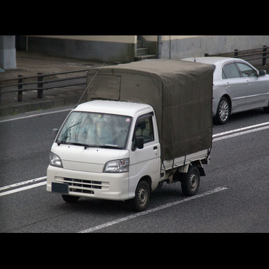四日市で営業している河原田運送株式会社は正社員を募集しております