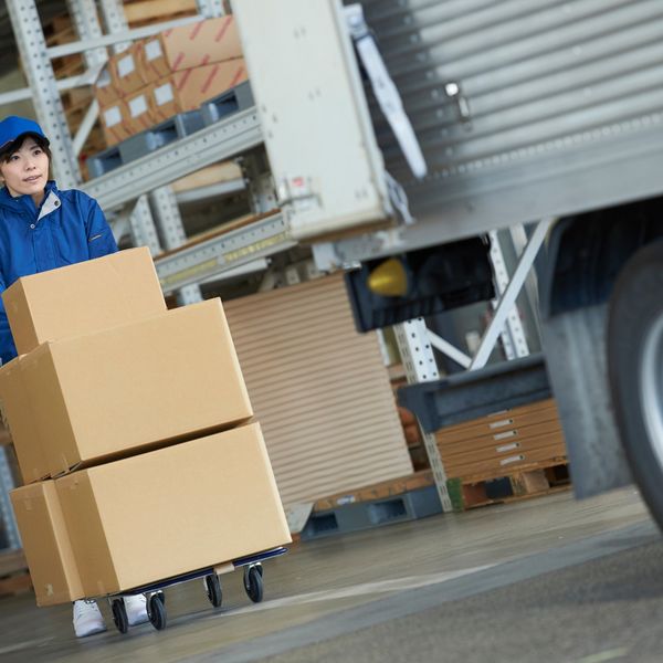 四日市の河原田運送株式会社では女性のドライバーも活躍しております